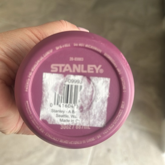 Stanley Pink and Rose Thermos - Picture 5 of 5